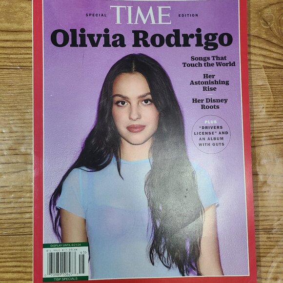 Olivia Rodrigo Special Time Special Edition magazine - Picture 1 of 5